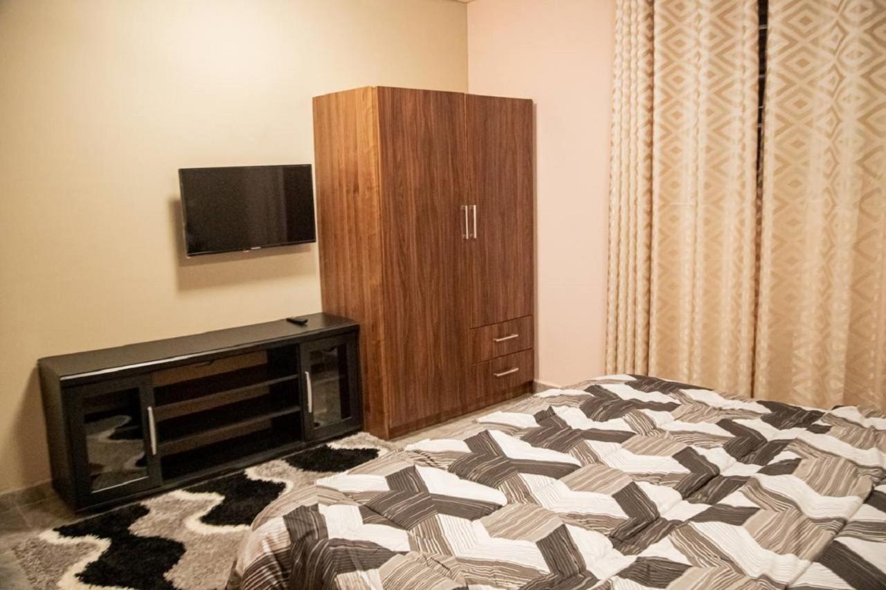 Bays Boutique Apartment Accra Buitenkant foto