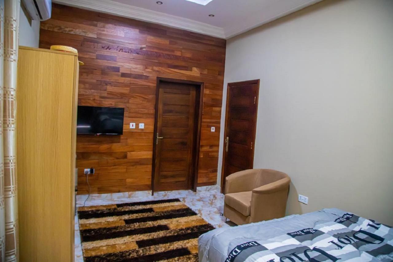 Bays Boutique Apartment Accra Buitenkant foto