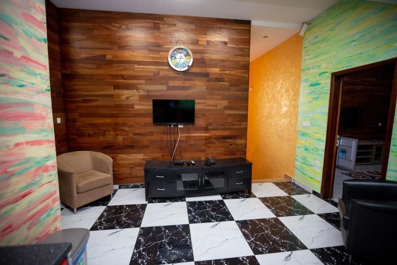 Bays Boutique Apartment Accra Buitenkant foto