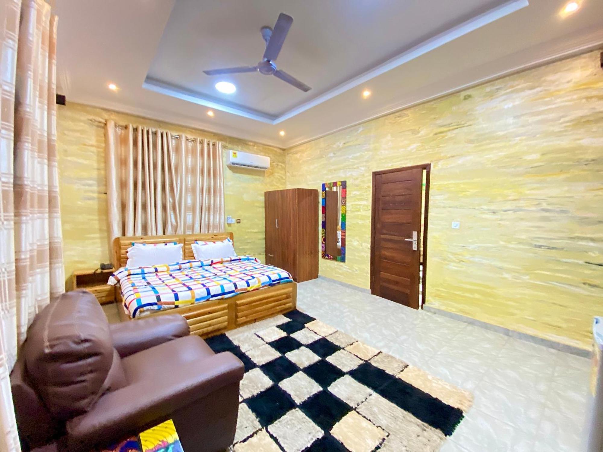 Bays Boutique Apartment Accra Buitenkant foto