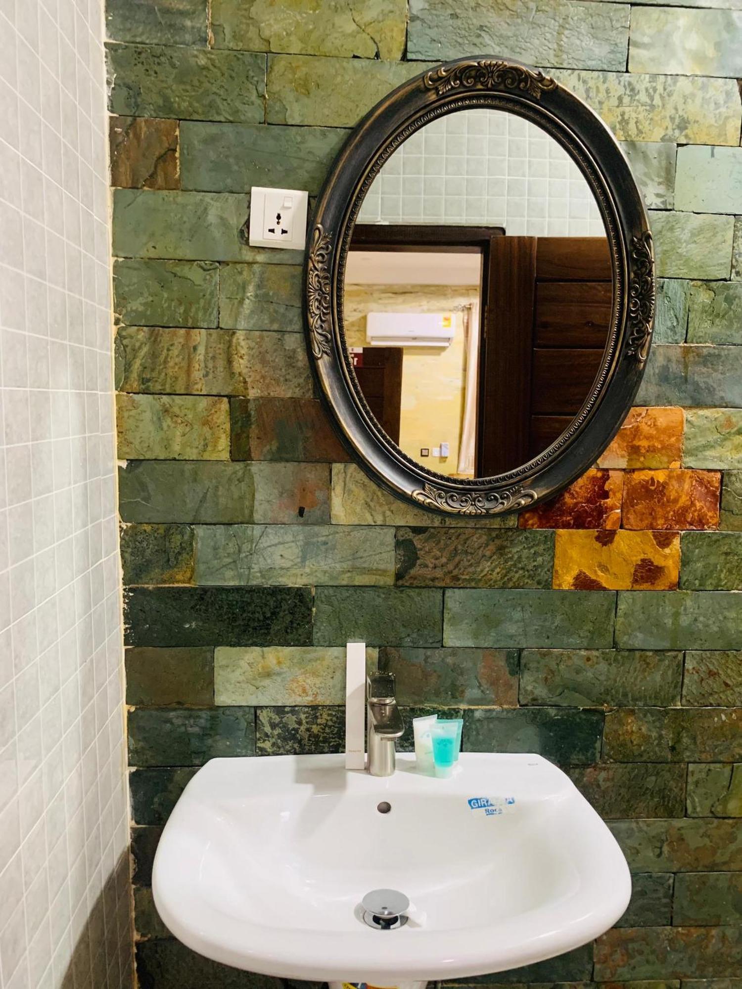 Bays Boutique Apartment Accra Buitenkant foto