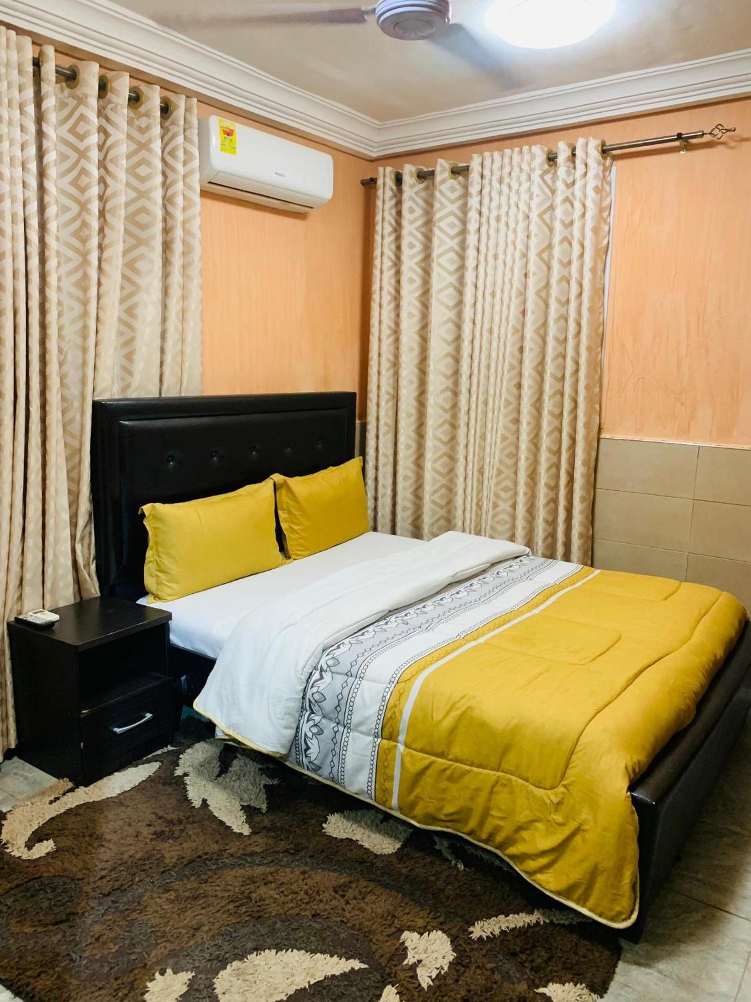 Bays Boutique Apartment Accra Buitenkant foto