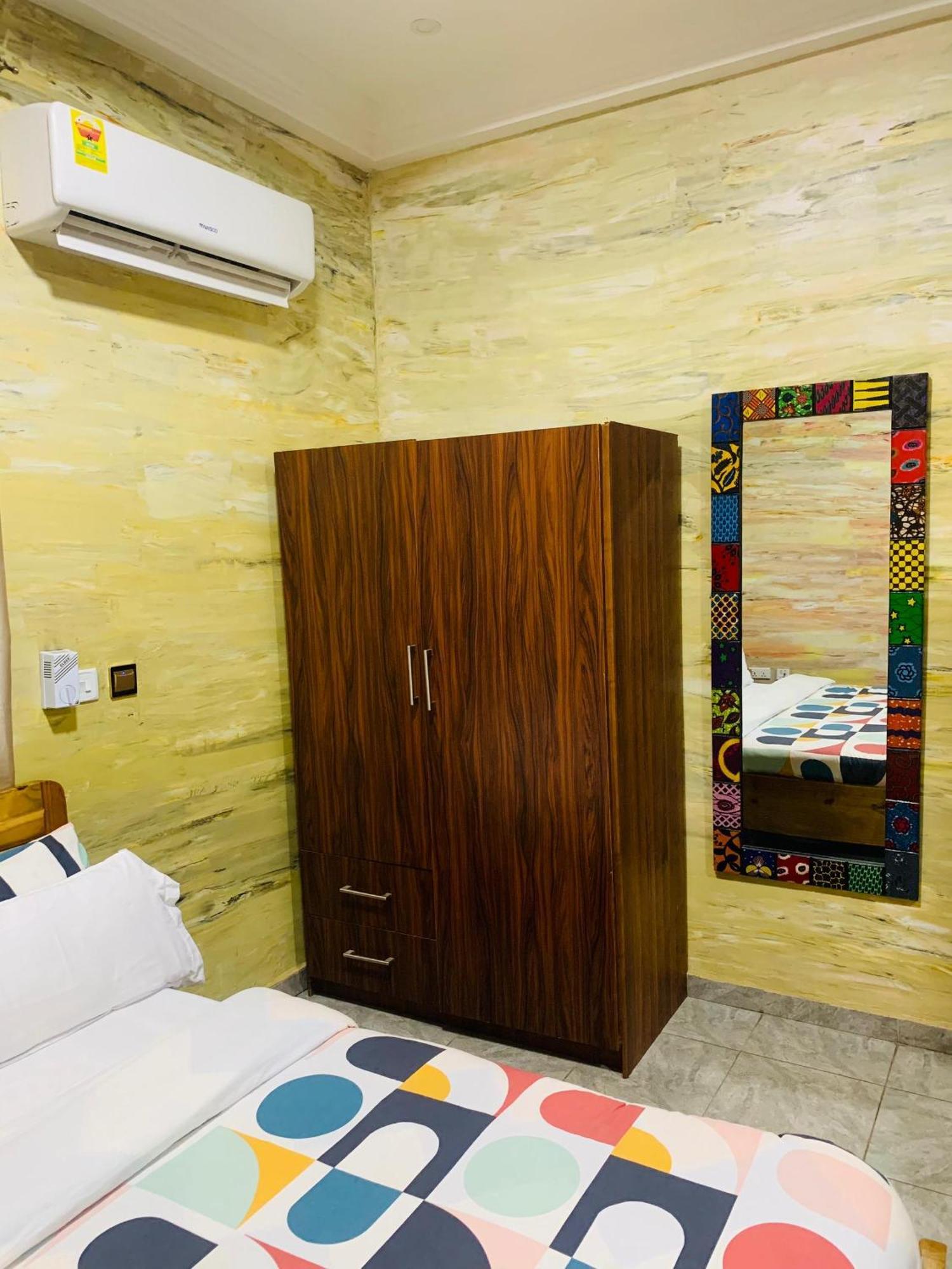Bays Boutique Apartment Accra Buitenkant foto